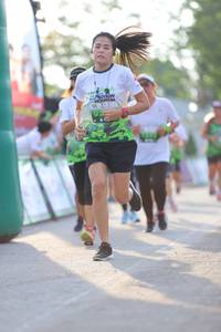 BIB: 
                            <button type="button" onclick="openModal(3650174)" class="btn btn-primary btn-sm float-right btn-popup" data-toggle="modal" data-target=".modal-high-quality">
                        <i class="fas fa-shopping-cart"></i> Add to Cart
                    </button>
                                            <button type="button" onclick="isThisMe(3650174, true)" class="btn btn-success btn-sm float-right btn-popup btn-isme hidden" data-toggle="tooltip" data-placement="bottom" title="นี่คือรูปของคุณใช่ไหม คลิกที่นี่เพื่อเอาเข้าอัลบั้ม">
                        <i class="fas fa-plus"></i> Add to album
                    </button>
                    <button type="button" onclick="isThisMe(3650174, false)" class="btn btn-warning btn-sm float-right btn-popup btn-isnotme hidden">
                        <i class="fas fa-ban"></i> Remove from album
                    </button>